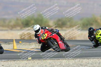 media/Dec-08-2024-CVMA (Sun) [[267e5a7075]]/Race 2-Amateur Supersport Open/